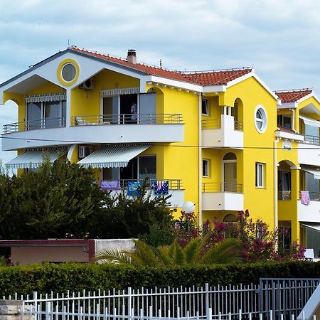 Apartments Danijela 1 Sukošan Buitenkant foto