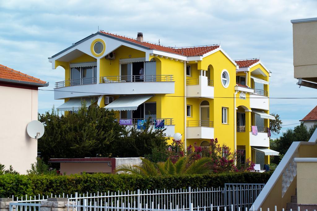 Apartments Danijela 1 Sukošan Buitenkant foto